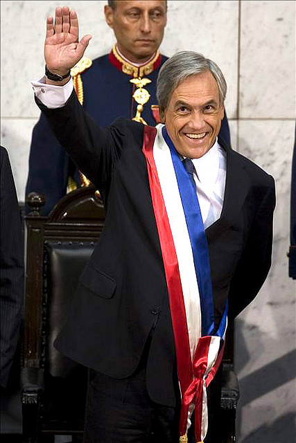 Sebastián Piñera y su nueva temporada de bonos