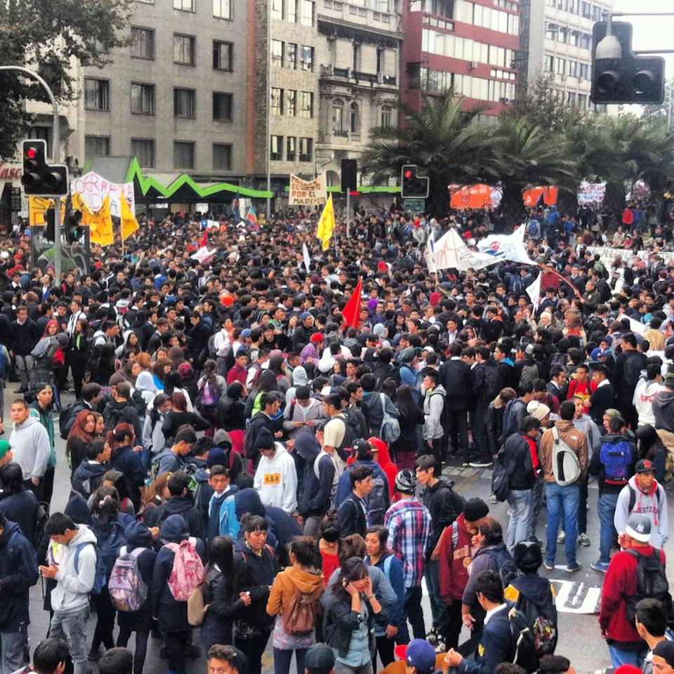 Chile: Manifestación Nacional por la Educación Gratuita y de Calidad, 150 mil personas salieron a las calles