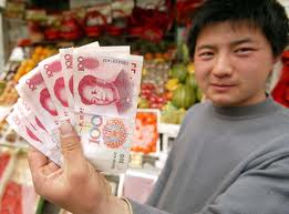 China avanza en carrera por desplazar al dólar
