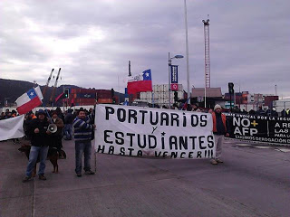 Trabajadores chilenos advierten a Bachelet por reforma laboral