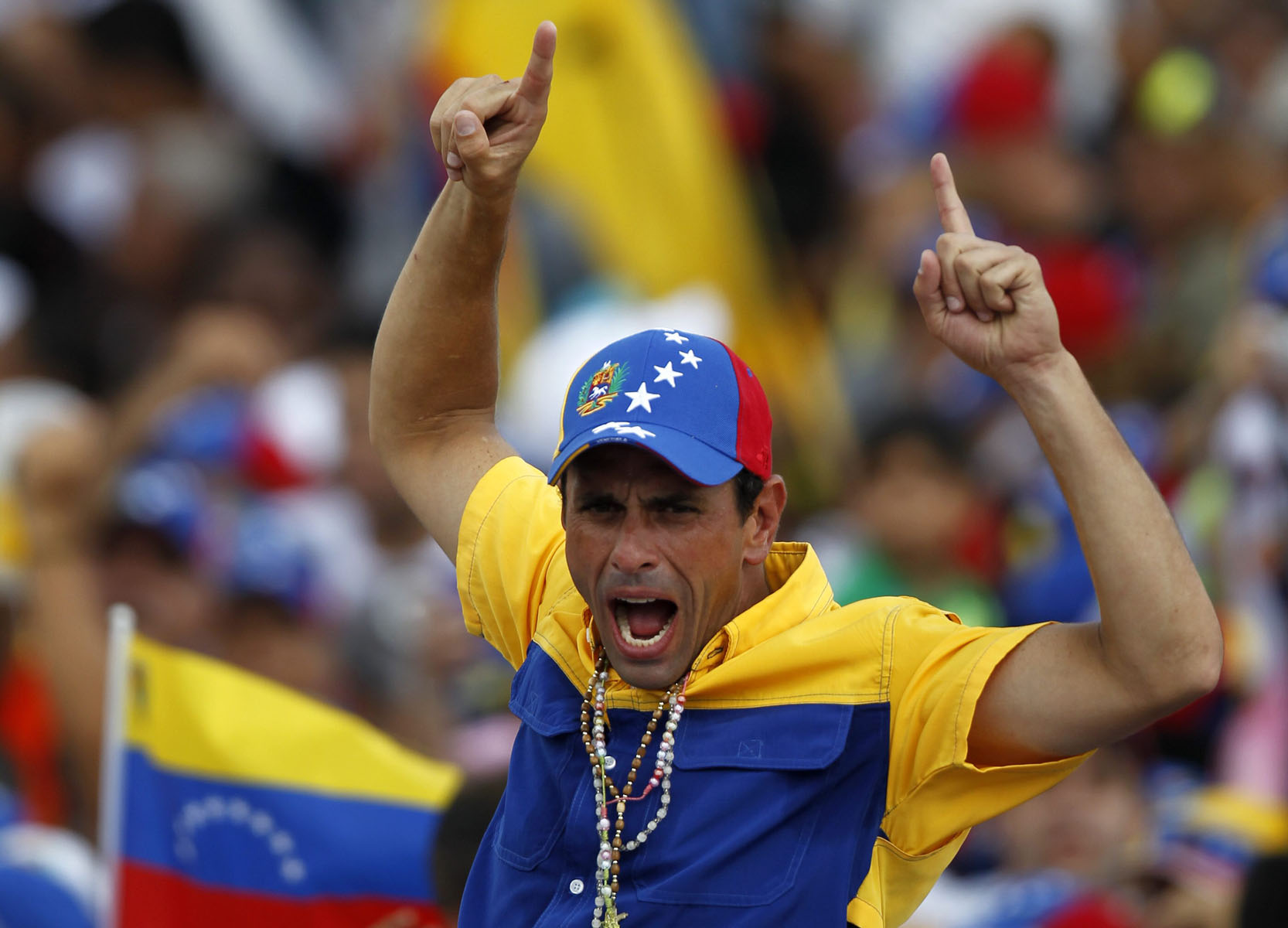 Capriles, la cara viva del fascismo viene a Chile