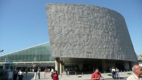 El asalto a la nueva Biblioteca de Alejandría
