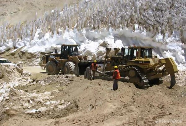 Ojo con el anuncio de disminución de actividades de construcción de Pascua Lama