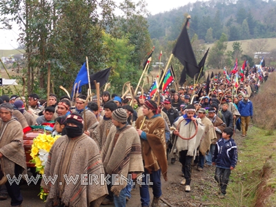 4.500 mapuche llegaron al funeral de Rodrigo Melinao