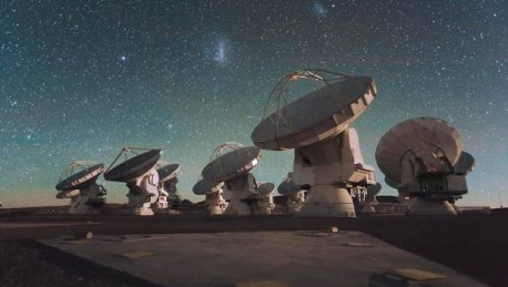 Nuestro cielo como recurso natural, los observatorios extranjeros y la huelga de ALMA