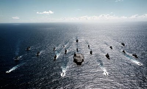 «EE.UU. militariza aguas latinoamericanas bajo la excusa del narcotráfico»