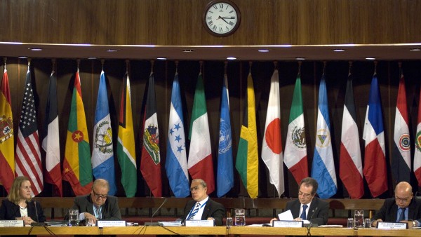 OCDE recomienda a Chile revisar el FUT