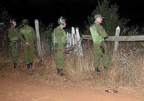 Piñera defiende a Carabineros tras incursión policial que deja dos menores y una mujer heridos de bala en Chequenco