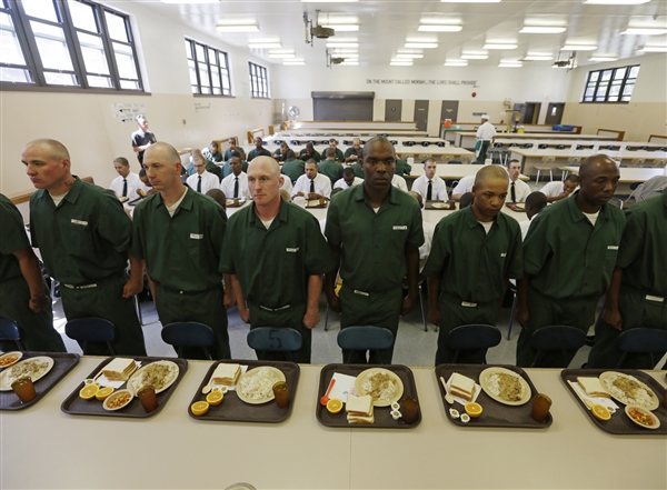 En EE.UU. hay más reclusos que profesores de escuela