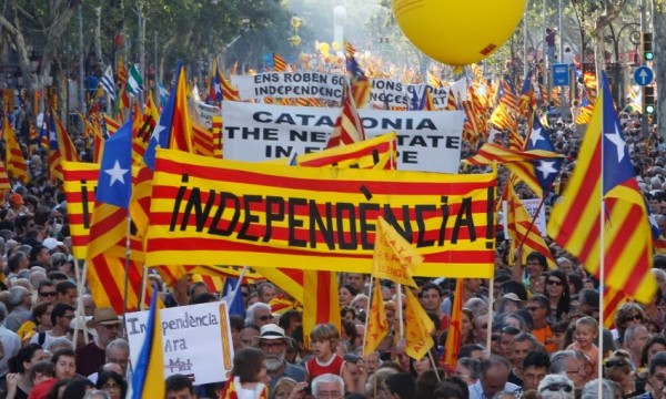 80% de catalanes votantes quieren la independencia