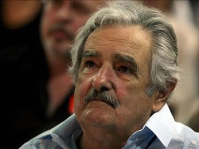 Mujica: «Fidel Castro es un viejito que continúa siendo brillante»