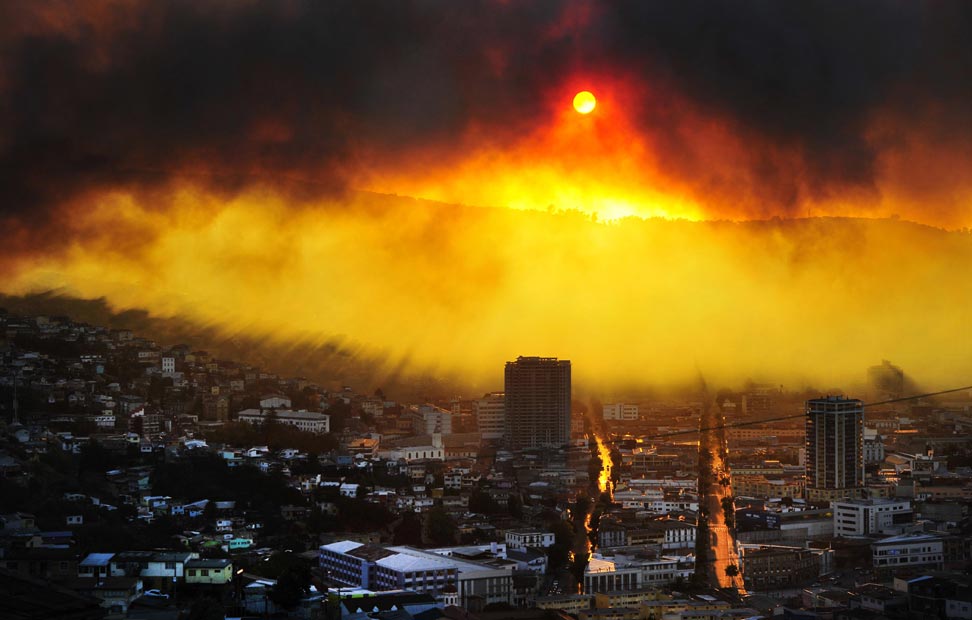 Valparaíso se organiza para combatir las secuelas de apocalíptico incendio del 12-A