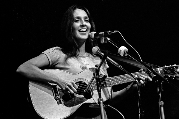 Joan Baez contra Pinochet