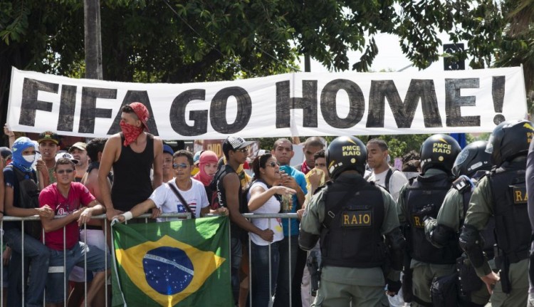 Este 15 de mayo llaman a protestar contra el Mundial de Fútbol