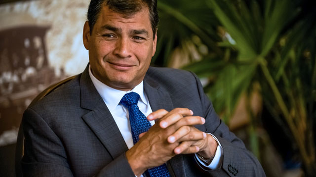 Ecuador regulará precios de universidades privadas para evitar abusos