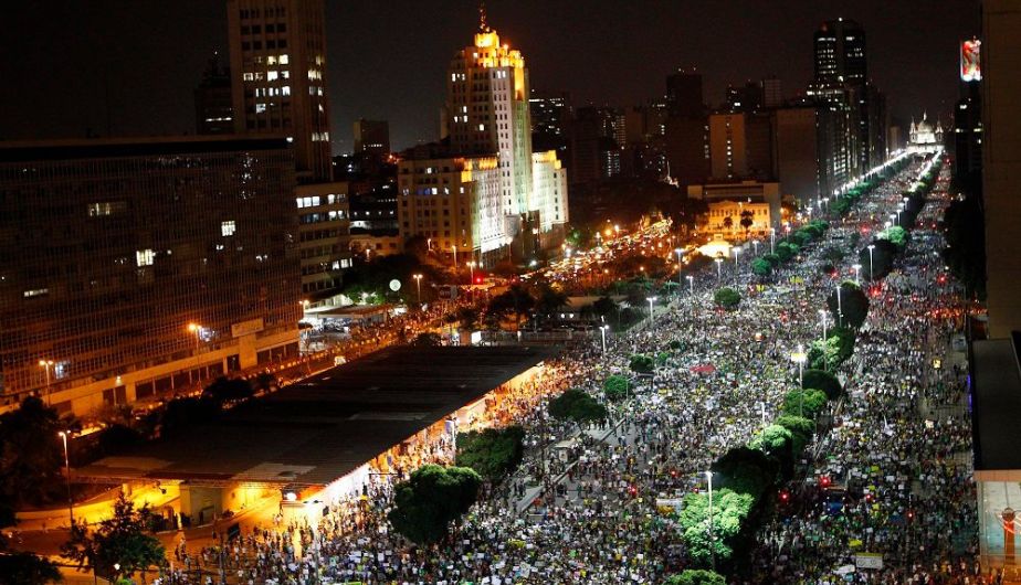 Movimientos y elecciones en Brasil