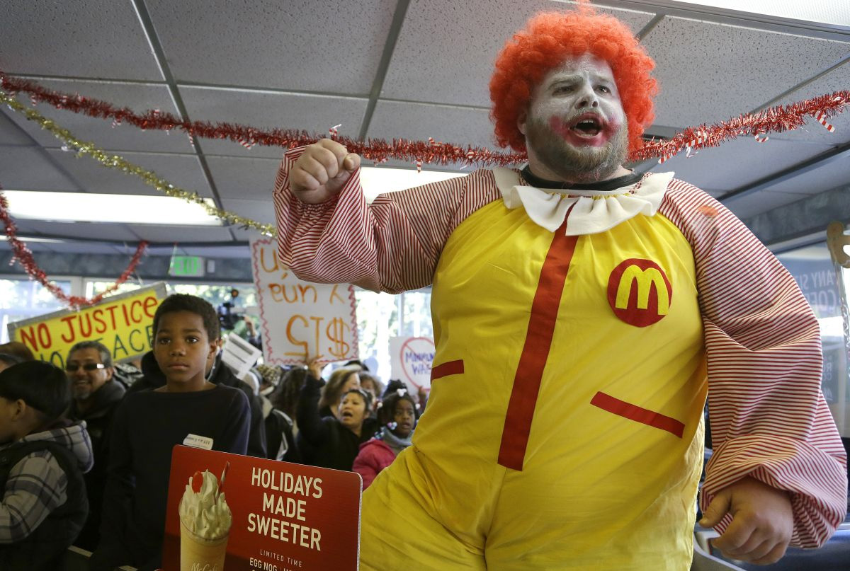 Las huelgas salariales del sector de la comida rápida adquieren dimensión global