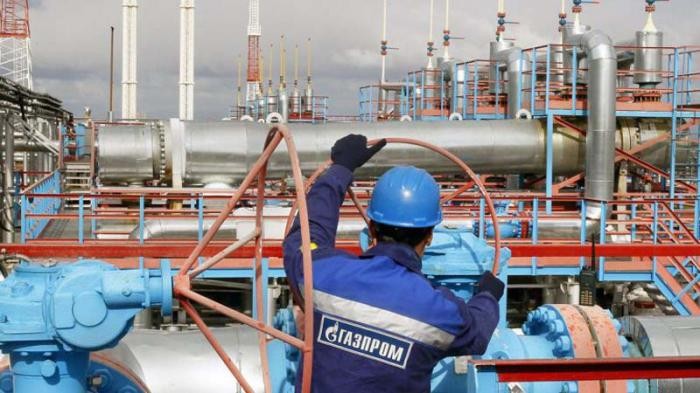 Rusia suspende suministro de gas a Ucrania por impago de deuda