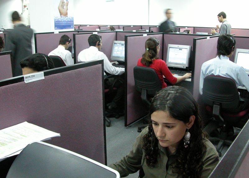 Humillante agresión a dirigente sindical en empresa de Call Center