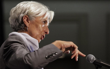 Pretenden bajar el salario mínimo en España