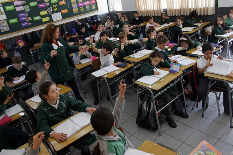 Reforma educacional; límites estructurales de los sujetos y discriminación en el discurso de los padres