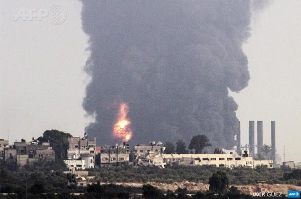 Un ataque israelí paraliza la única planta eléctrica de Gaza