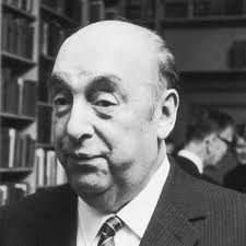 Noticias que no le deberían importar a nadie: Ahora le quieren poner Neruda al aeropuerto