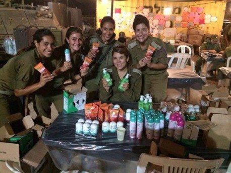 Garnier «desaprueba» el envío de cosméticos a soldados israelíes