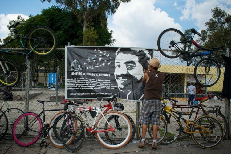 Rodando en solidaridad con los presos anarquistas en México