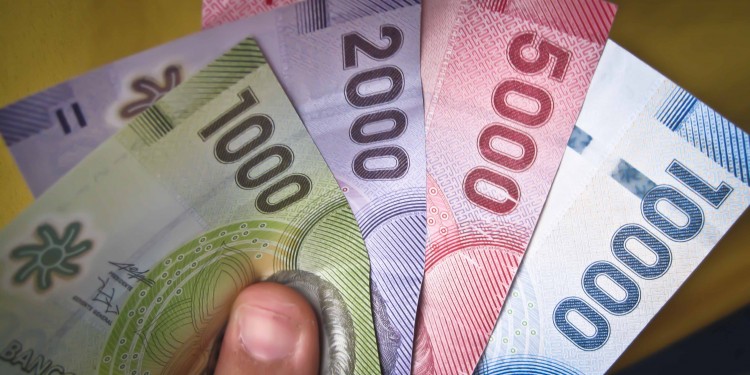 Peso chileno, la sexta moneda más depreciada del mundo