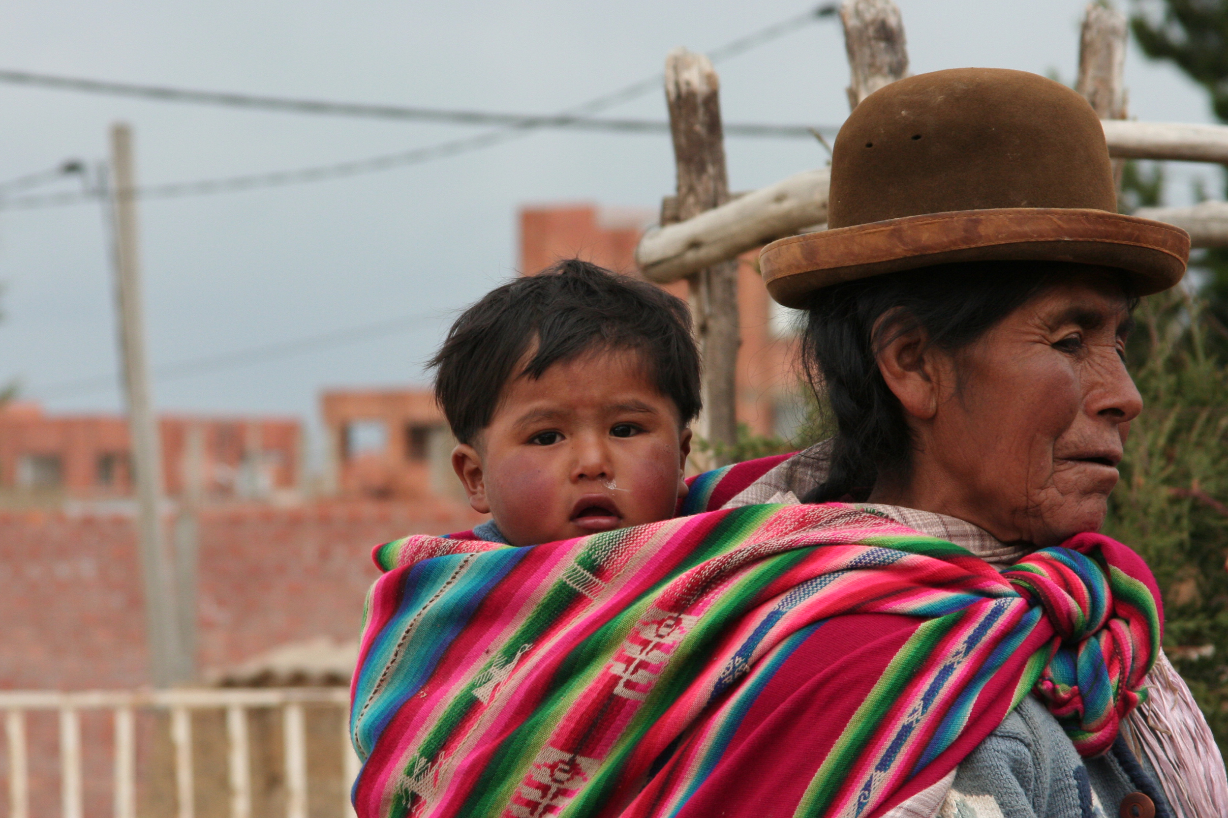 Mujeres indígenas demandan garantizar el uso de sus derechos