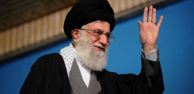Jamenei: EEUU usa el pretexto del Estado Islámico para entrar en Irak y Siria