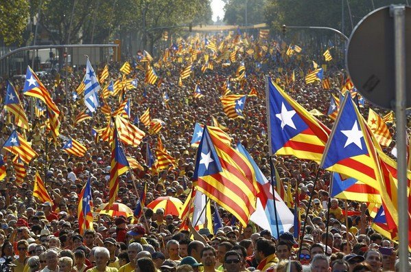 V de la Diada: Marea humana reivindica la independencia de Cataluña