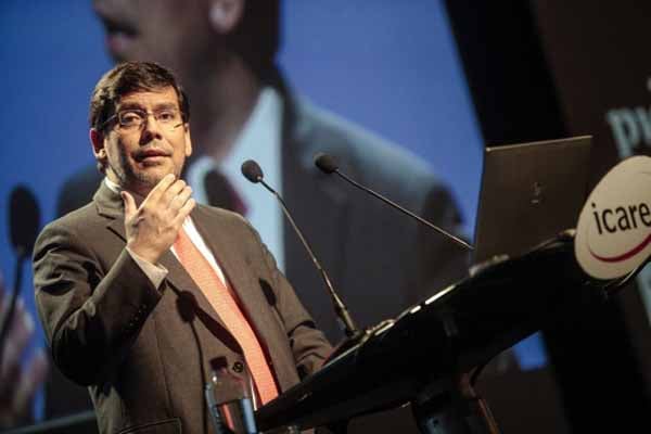 Ex ministro de Hacienda Alberto Arenas declara ante el Fiscal Nacional por caso SQM