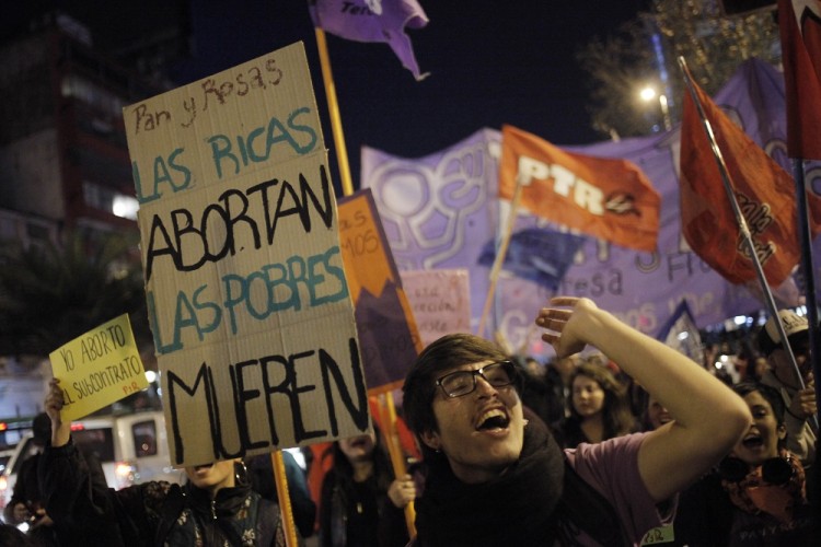 Bachelet: «En Chile hay aborto»