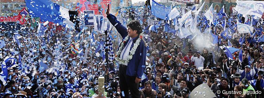 1 Millón de personas acompañan el cierre de campaña de Evo Morales en La Paz 
