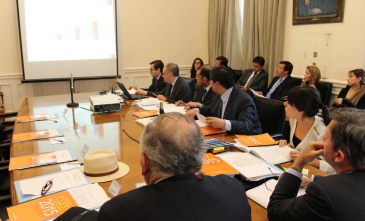 “Este es un Presupuesto para la gente, para resolver necesidades y derechos sociales”, asegura Ministro Osorio