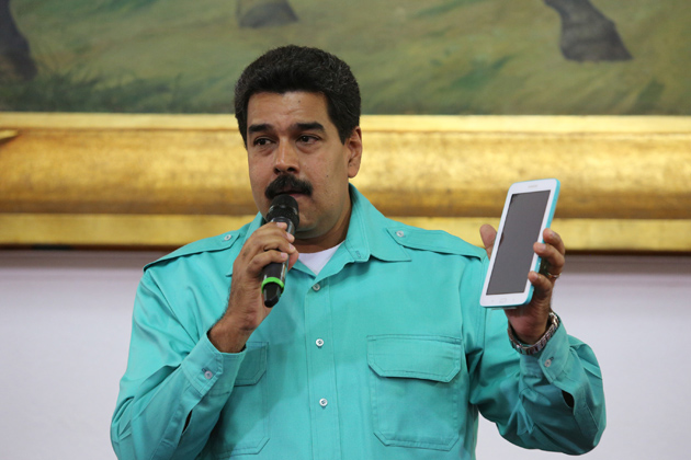 Jose Rafael Cordero Sanchez le exige respuesta a Nicolas Maduro