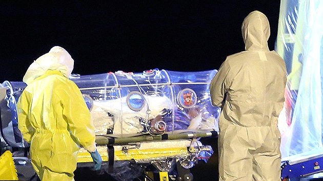 Aíslan a otras tres personas por posible contagio de ébola en Madrid