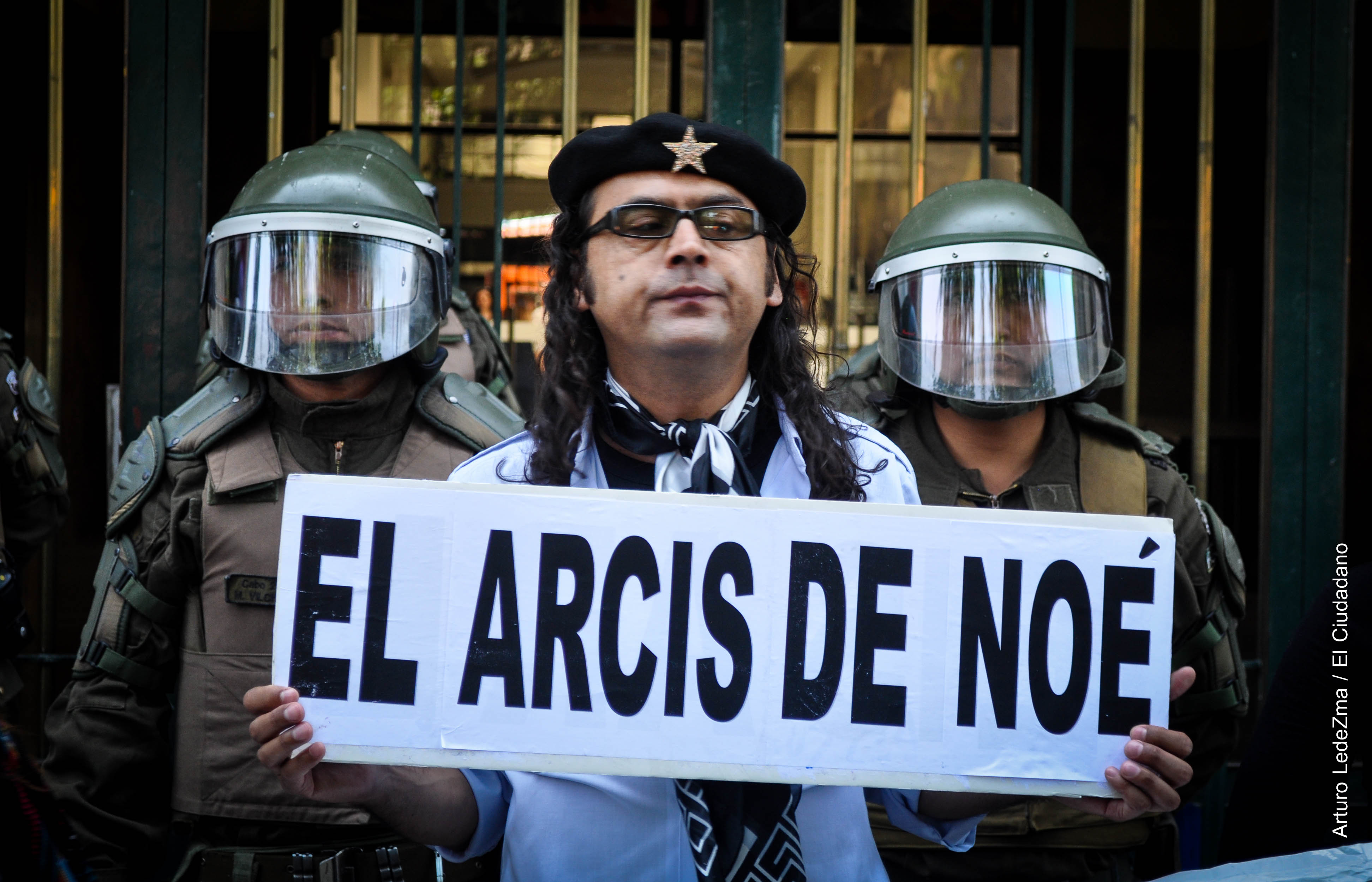 Universidad Arcis en lucha consigue compromiso oficial del gobierno, pero sufre nueva represión