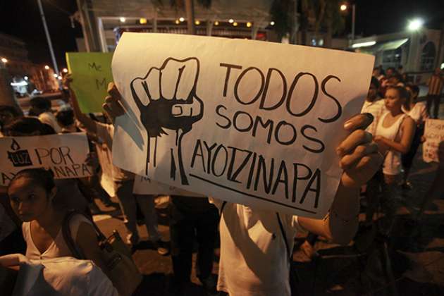 México no se rinde: Intensifican protestas por 43 estudiantes desaparecidos