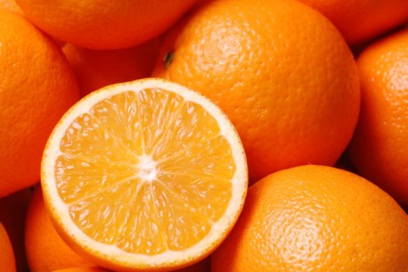 Científicos japoneses desarrollan biocombustible a partir de naranjas