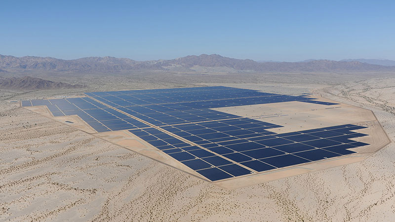 Topaz, la planta solar de 24 kilómetros cuadrados, ya está en funcionamiento