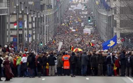 La  histórica movilización de los trabajadores contra las políticas neoliberales en Bélgica
