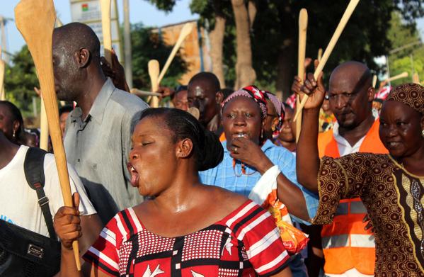 Después de la violencia: nuevo presidente en Burkina Faso y un horizonte democrático