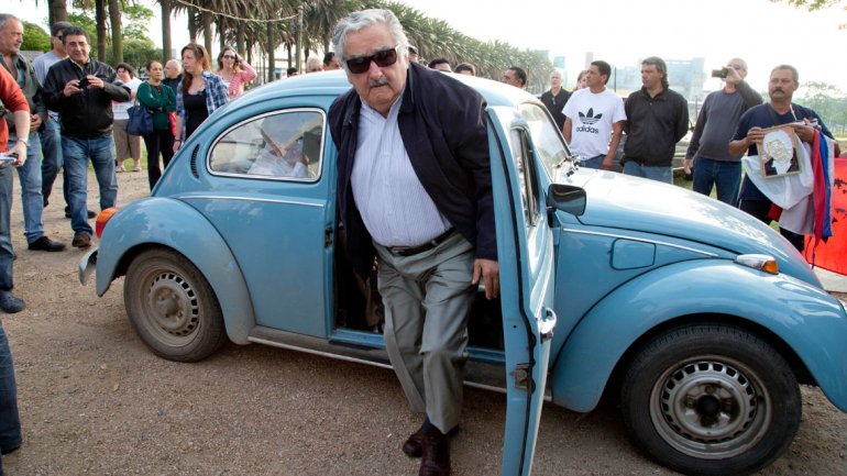 Mexicanos le regalarán otro Fusca al uruguayo José Mujica