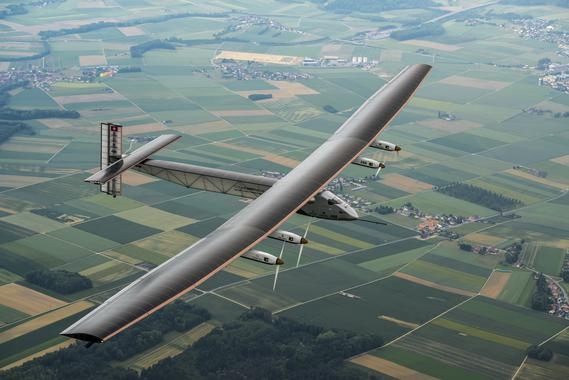 El primer avión solar que dará la vuelta al mundo sin hacer escalas