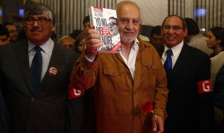 Reaparece libro con investigación histórico-forense que descarta el suicidio de Allende