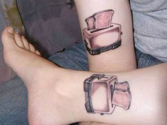 Tatuajes de parejas que te darán un poco de vergüenza ajena