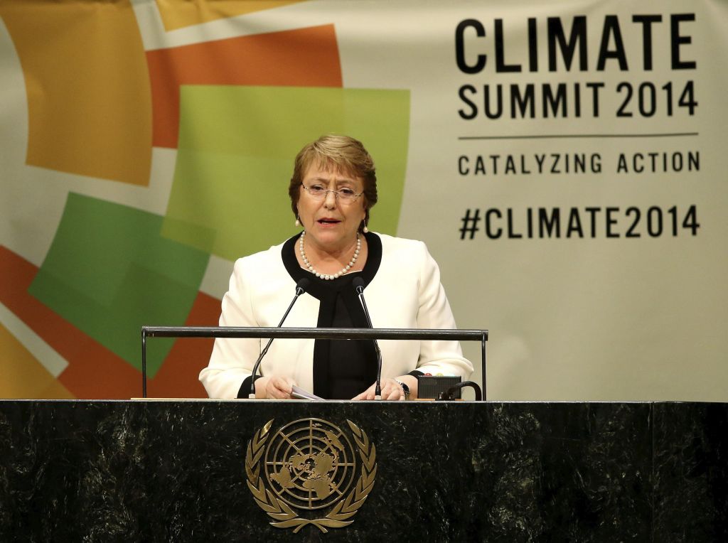 Bachelet ratifica compromiso para reducir un 20 por ciento las emisiones de carbono